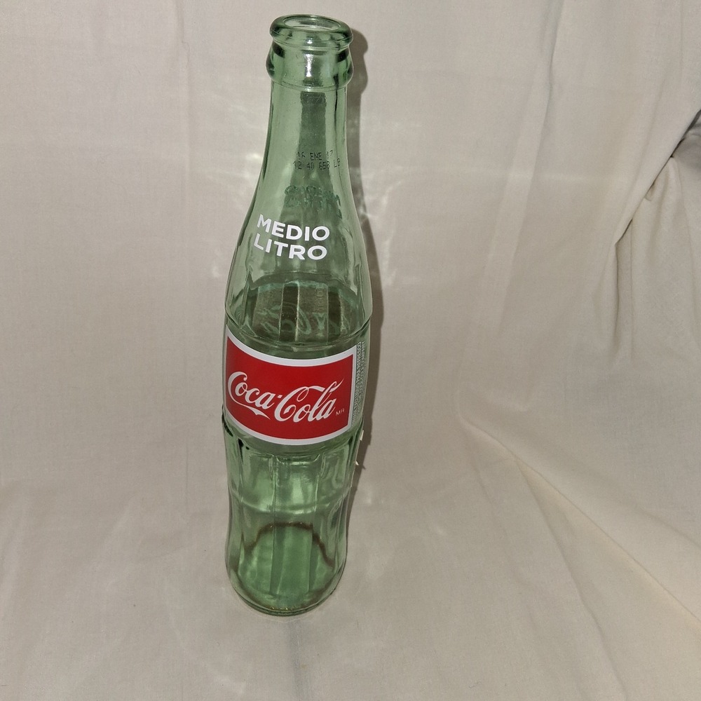 Clear Green Glass Bottle 2002 Mexican Coca-Cola 16.9oz 11" Tall